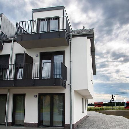 Rheinapart Hotel Und Boardinghouse Bornheim  Buitenkant foto
