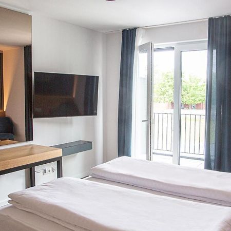 Rheinapart Hotel Und Boardinghouse Bornheim  Buitenkant foto