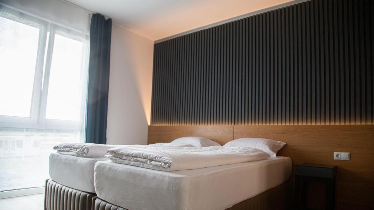 Rheinapart Hotel Und Boardinghouse Bornheim  Buitenkant foto